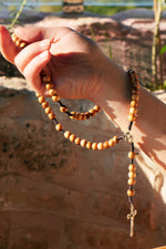 Load image into Gallery viewer, Word Of Wisdom Christian Rosary With original Bethlehem Soil
