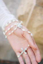 Load image into Gallery viewer, Spiritual Wave Christian White Pearl Rosary With original Bethlehem Soil
