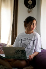 Load image into Gallery viewer, Zeit O Zaatar Graphic Tee - One Size XL
