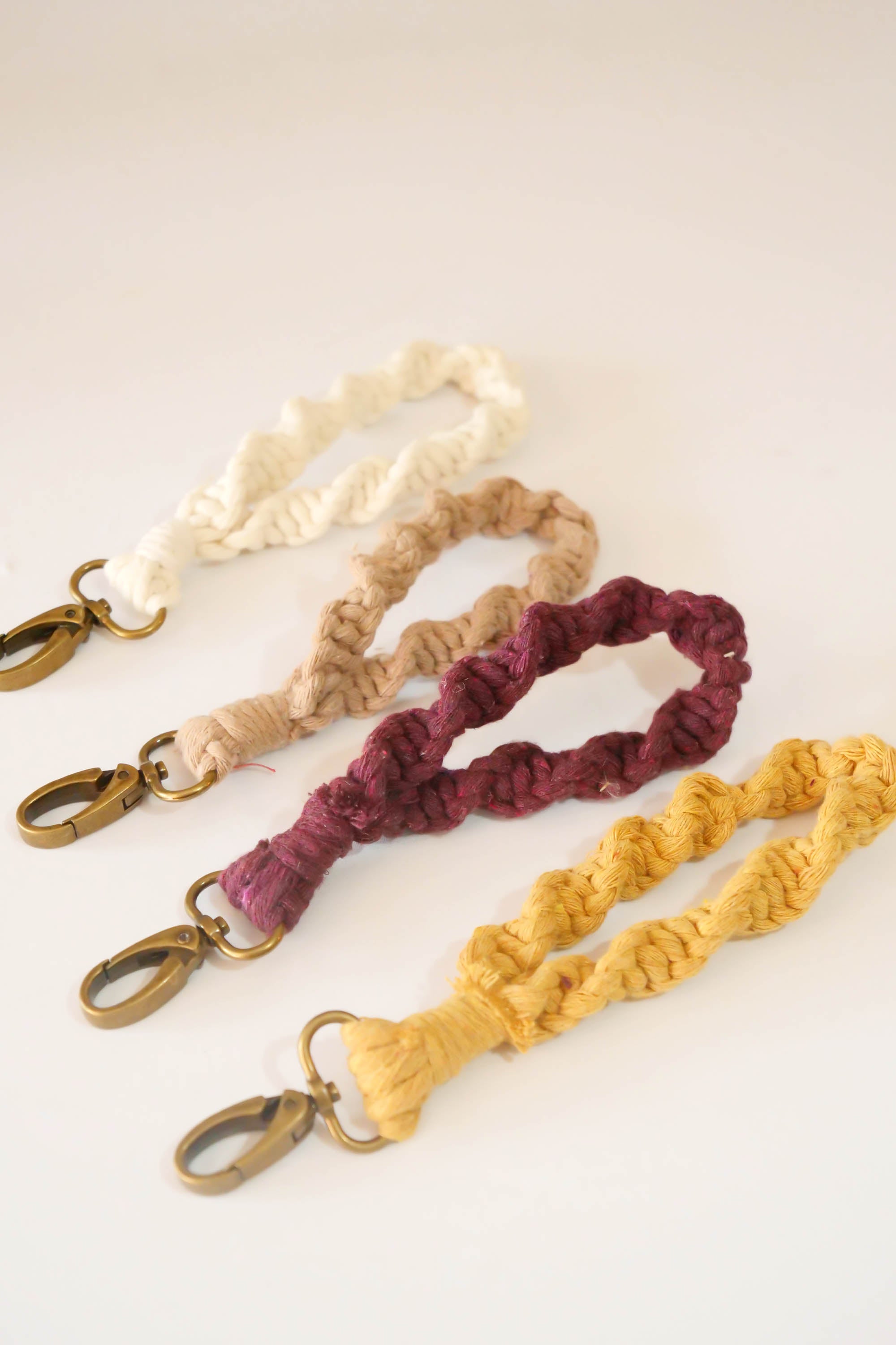 Key Chain Macramé Bracelet