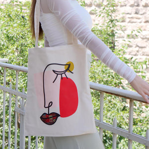 Illusion Patchwork Print Graphic Tote Bag