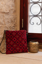 Load image into Gallery viewer, Ruth Long Strap Purse
